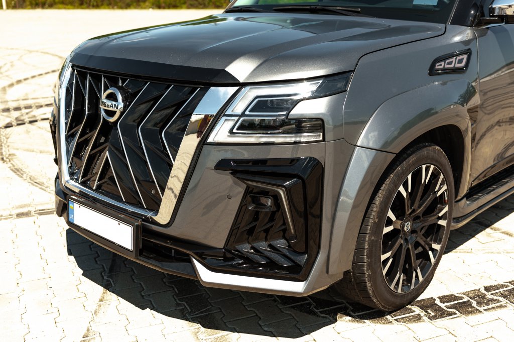 Body Kit Set (Black Hawk Edition) for Nissan Patrol Y62 2010-2024 - image 3