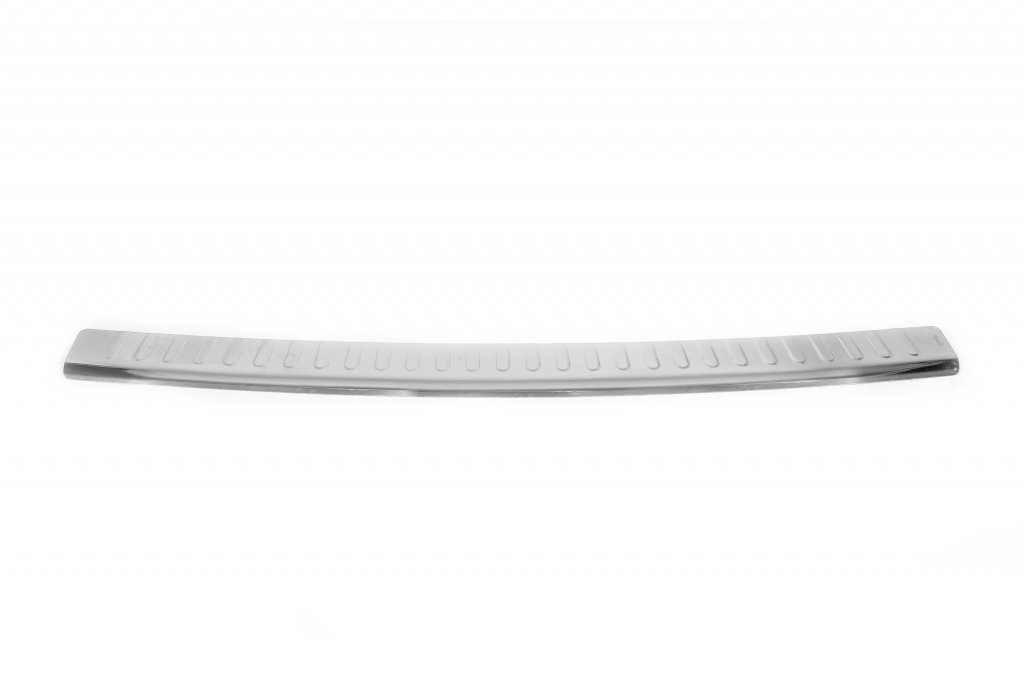 Rear bumper protector with edge (Carmos V2, stainless steel) for Volkswagen T5 Multivan 2003–2010 - image 1