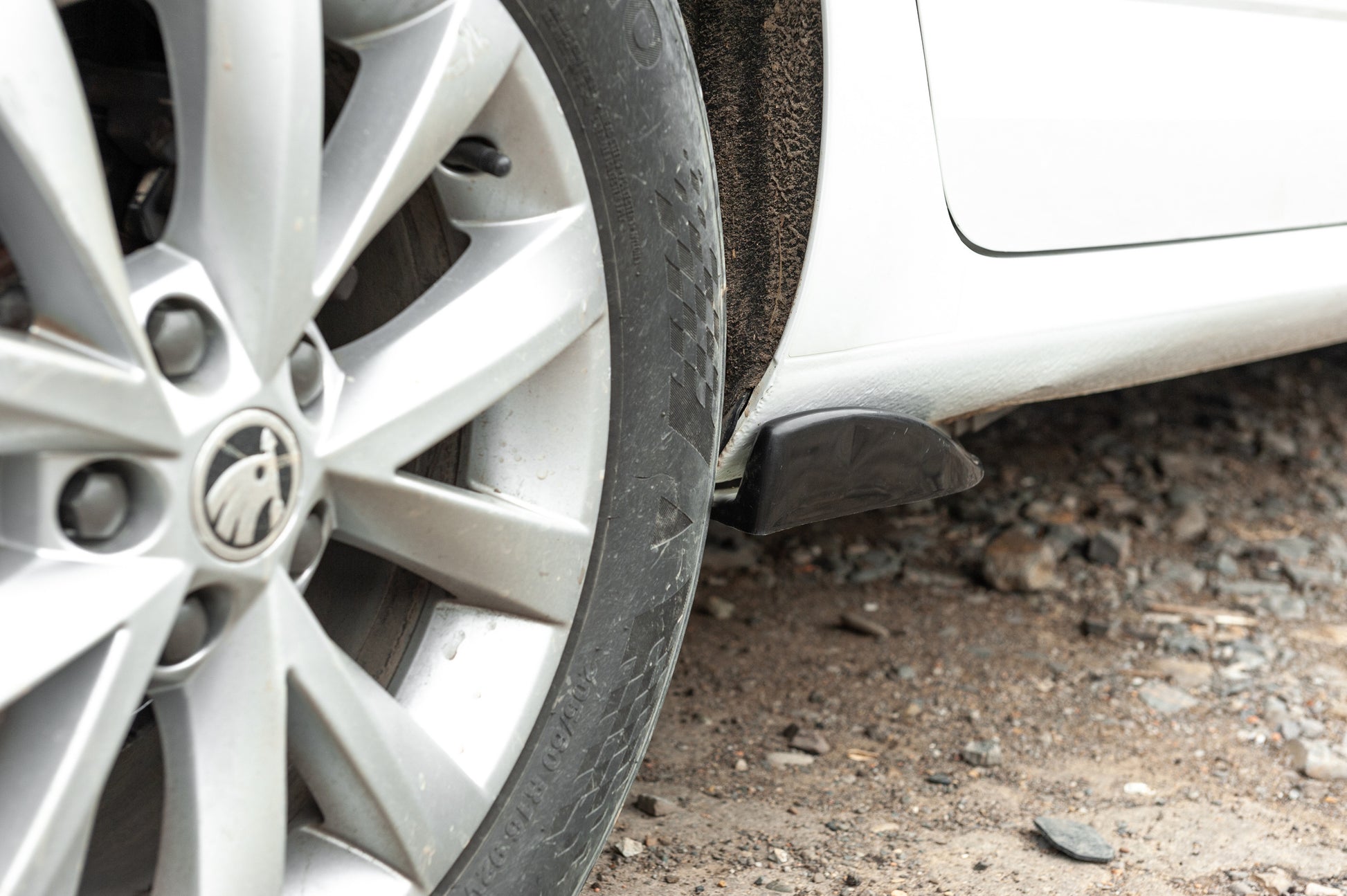 Universal Flap Side Skirt Extensions Type-F (2 pcs, Gloss Black, ABS Plastic) - image 13