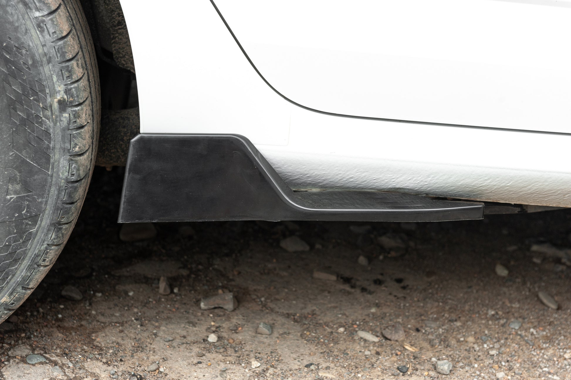 Universal Flap Side Skirt Extensions Type-D (2 pcs, Gloss Black, ABS Plastic) - image 14