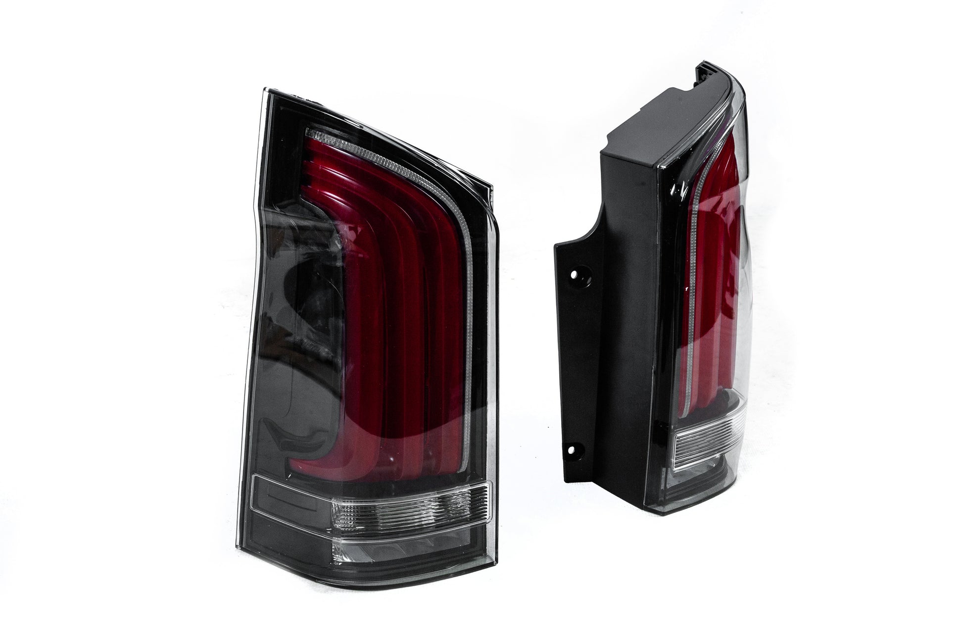 Tail Lights Design 2025 (for Vito, 2 pcs) for Mercedes Vito/V-class W447 2014- - image 3