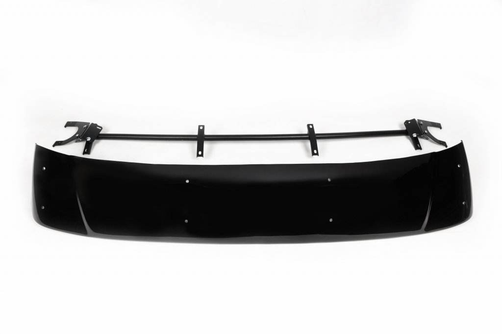 The visor on the windshield (gloss black, 5mm) for Volkswagen T4 Caravelle/Multivan - Reelken Auto