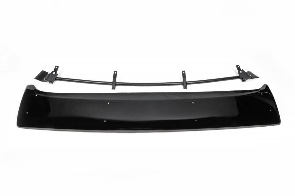 The visor on the windshield (gloss black, 5mm) for Volkswagen T5 2010-2015 - Reelken Auto