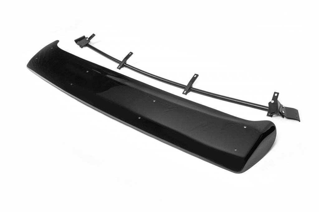 The visor on the windshield (gloss black, 5mm) for Volkswagen T5 Transporter 2003-2010 - Reelken Auto