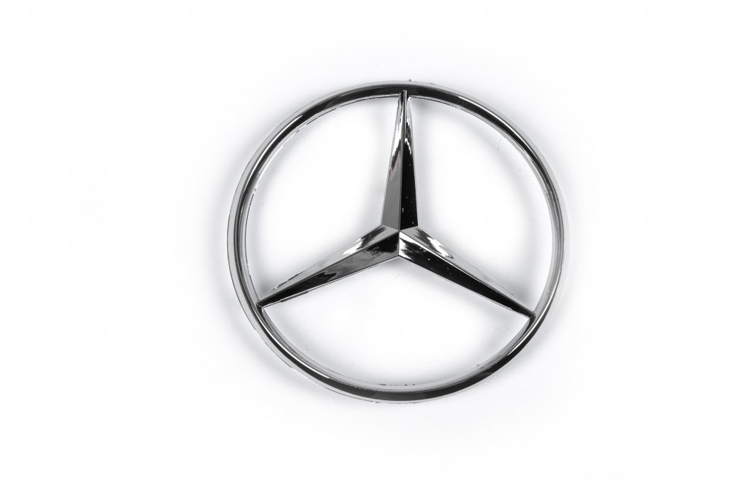 Rear Emblem (Plastic) for Mercedes Vito W638 1996-2003 - image 2