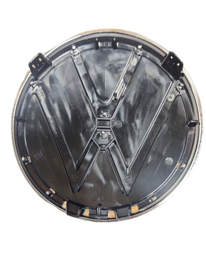 Front badge (2015-2018) 3G0853601B for Volkswagen Passat B8 2015-2023 - image 3