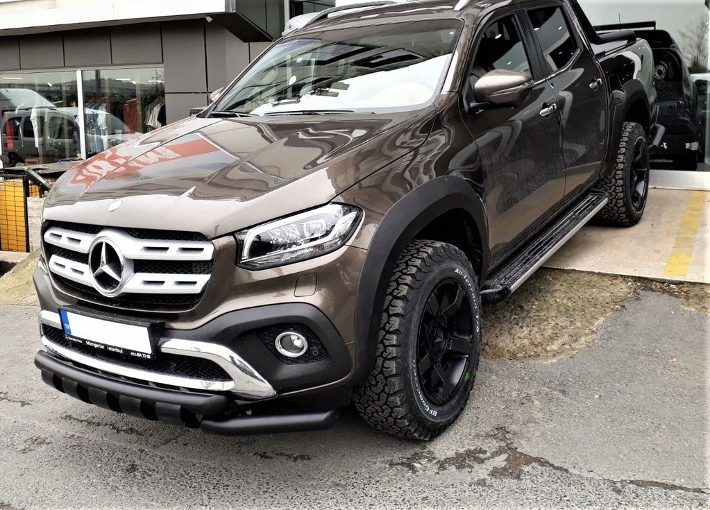Front bar Gronder (black, 70mm) for Mercedes X class 2017-2020 - image 1