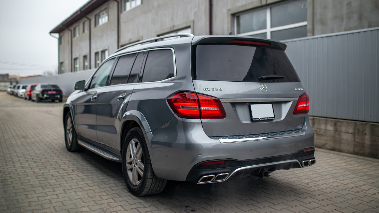 Tail Lights for GLS Europe (2 pcs, Taiwan) for Mercedes GL/GLS сlass X166 2012-2019 - image 1