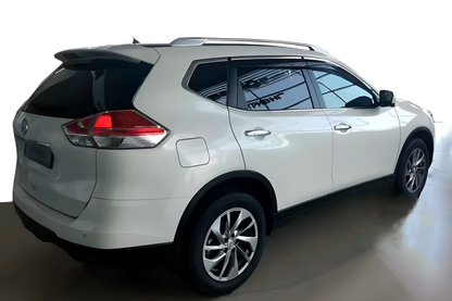 Window deflectors with chrome trim (4 pcs, HIC) for Nissan X-trail T32/Rogue 2014-2021 - image 1