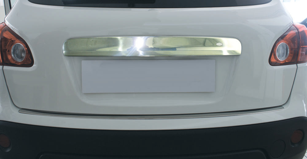 Trim above the number (stainless steel.) for Nissan Qashqai 2007-2010 - image 2