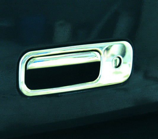 Chrome Tailgate Handle Cover (Stainless Steel) for Volkswagen T5 Multivan 2003–2010 - image 2