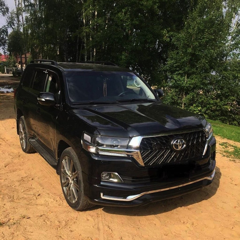 Grille 2016-2021 (TRD) for Toyota Land Cruiser 200 2007-2021 - image 7