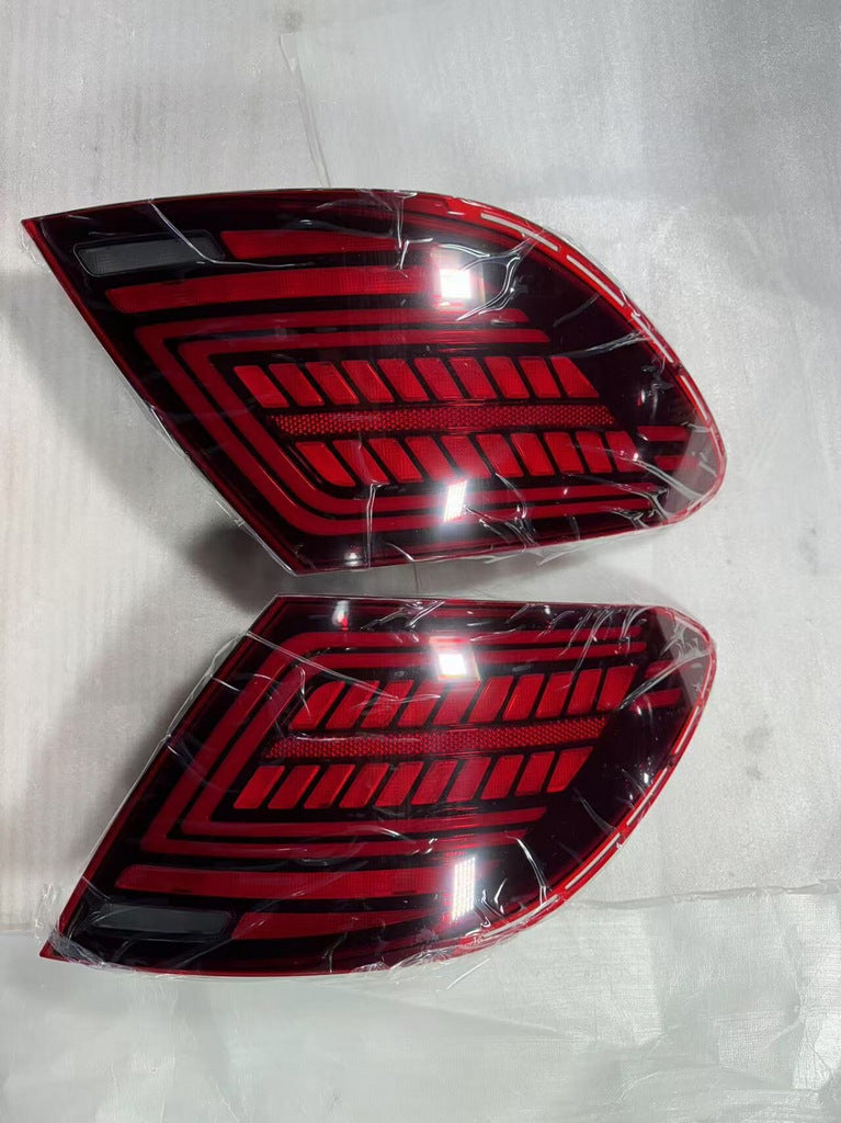 LED Tail Lights V2 (2 pcs) for Mercedes C-class W204 2007-2015 - image 2