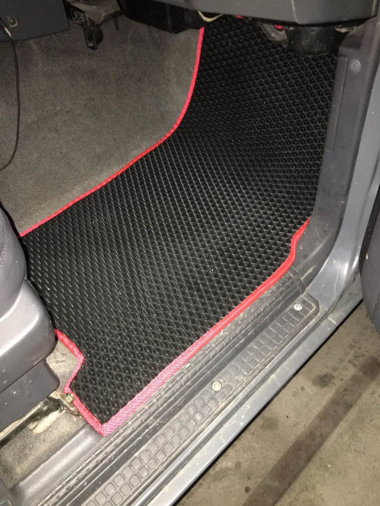 EVA Floor Mats (black) for Nissan Patrol Y60 1988-1997 - image 11