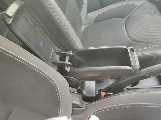 Armrest V1 (into cup holder) for Renault Clio IV 2012-2019 - image 2