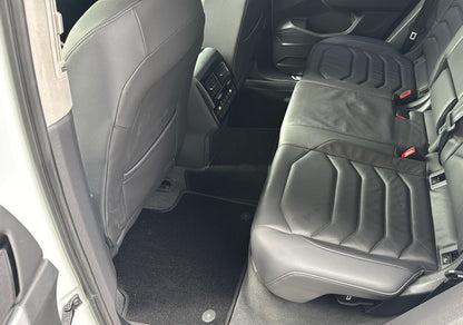 Premium textile rugs (black) for Volkswagen Touareg 2018↗ - image 3