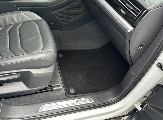 Premium textile rugs (black) for Volkswagen Touareg 2018↗ - image 2
