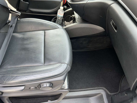 Premium textile rugs (black) for Mercedes Vito / V-class W447 2014↗ year - image 1