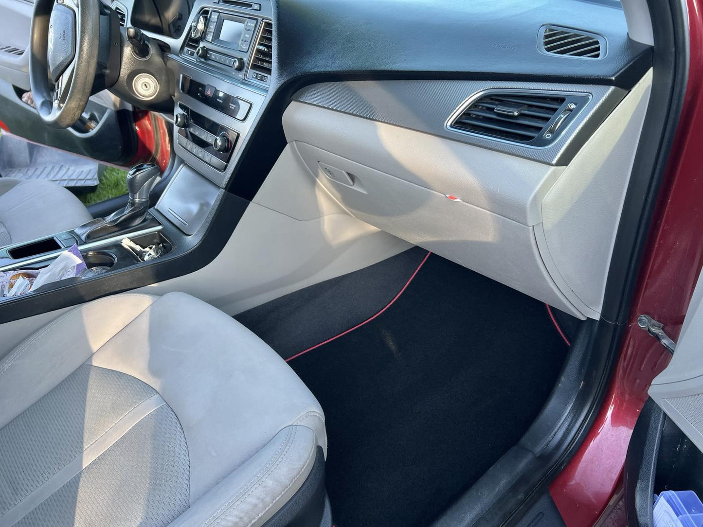 Classic textile mats (SD, Black) for Hyundai Sonata LF 2014-2019 - image 3