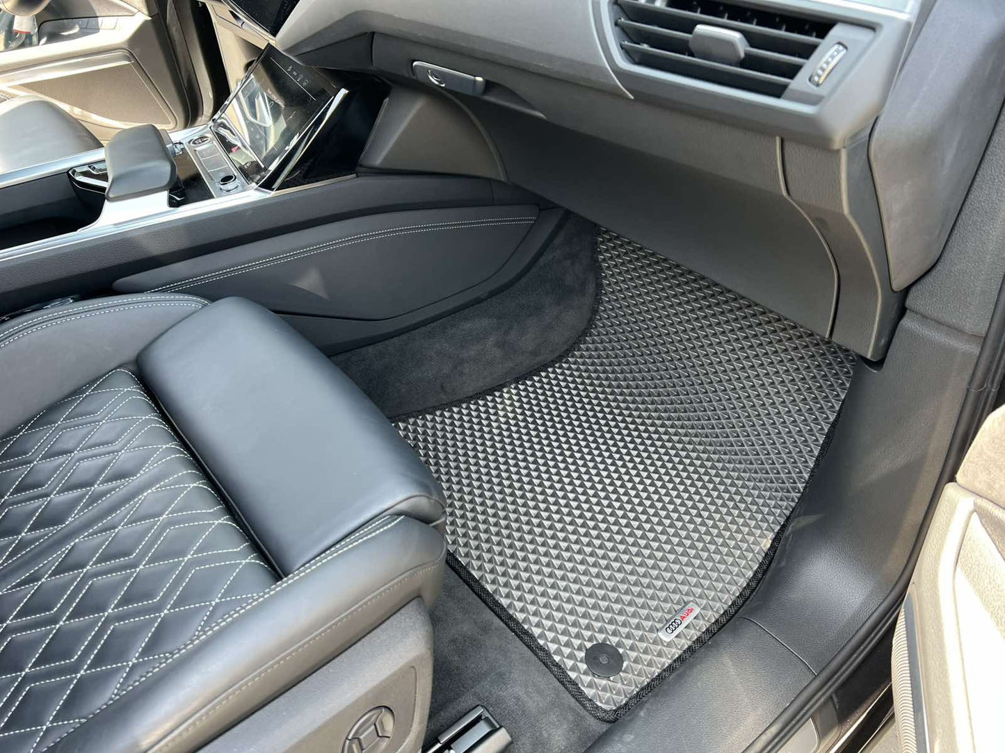 EVA Floor Mats (Gray) for Audi e-Tron 2018-2022 - image 2