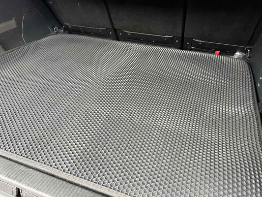Trunk Rubber Mat Carsuit (2016-2020, Black) for Peugeot 5008 2016-2023 - image 2