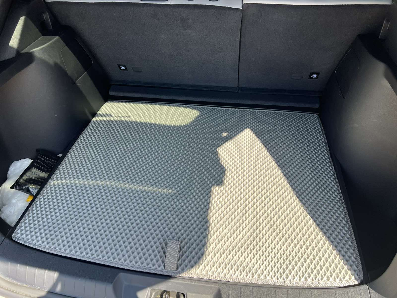 EVA Trunk Mat (black) for Honda Insight III 2018-2022 - image 1