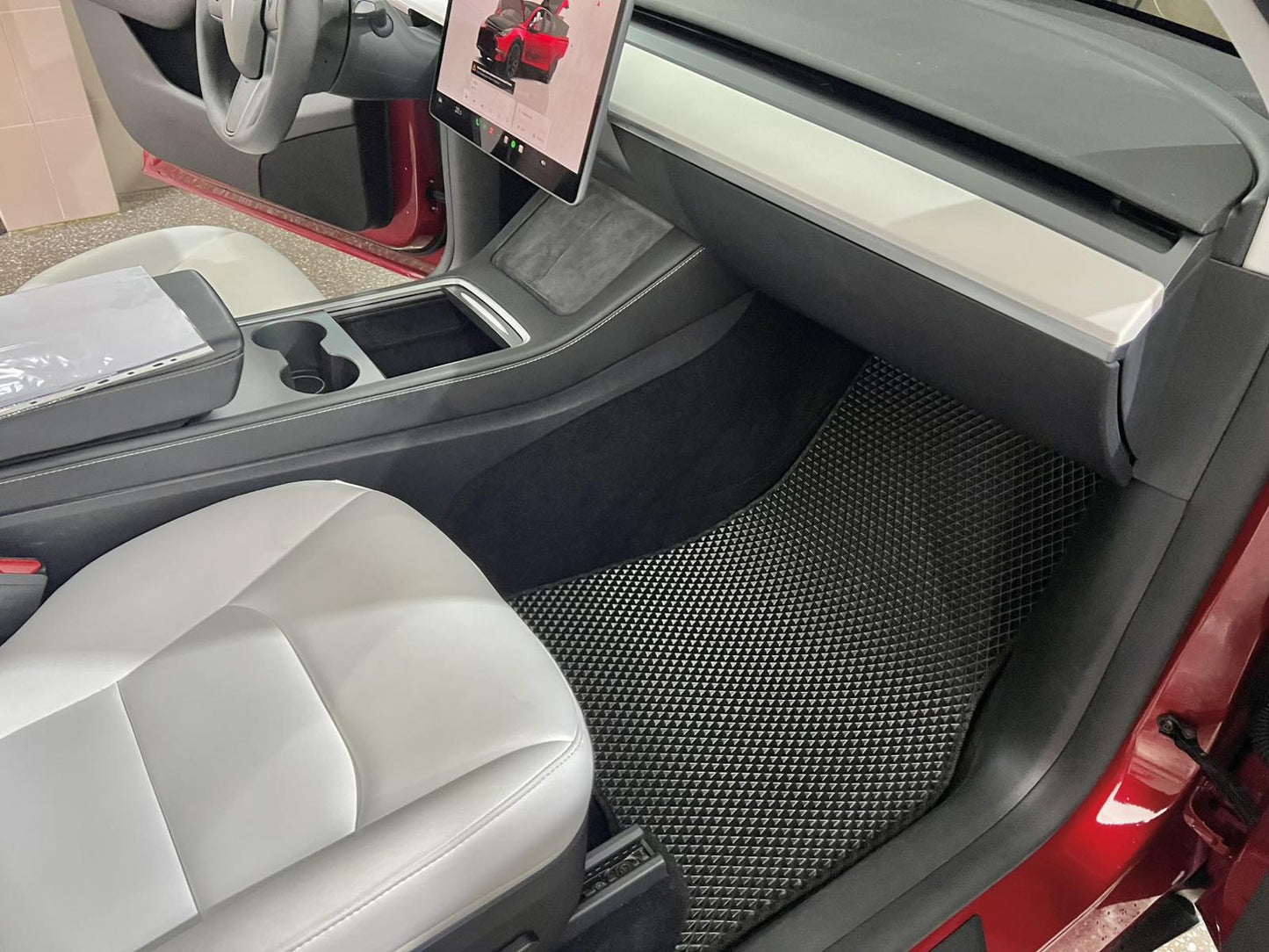 EVA Floor Mats (5-Seater, Black) for Tesla Model Y 2020- - image 2