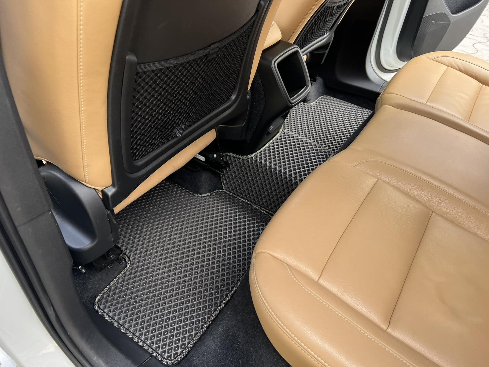 EVA Floor Mats (Gray) for Volvo XC40 2018- - image 2