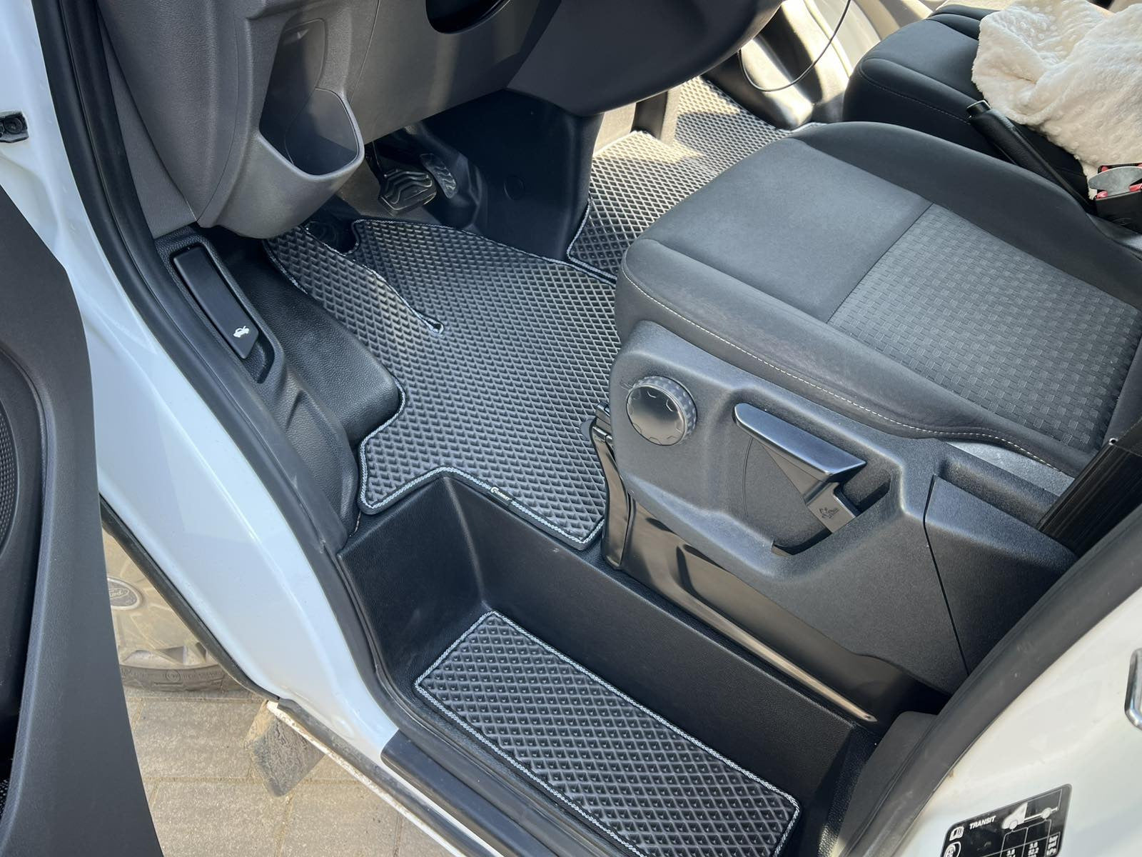 EVA Floor Mats (Front, Gray) for Ford Custom 2013-2022 - image 3